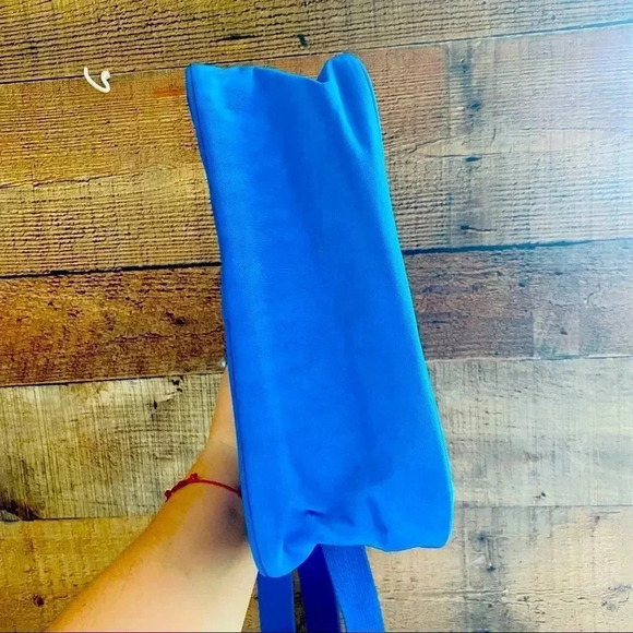 Kipling Royal Blue Crossbody Purse - Picture 3 of 8